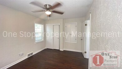 7120 Main St in Kansas City, MO - Building Photo - Building Photo