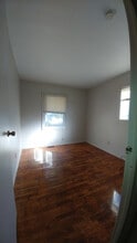 4608 Valley Ln in St. Joseph, MO - Building Photo - Building Photo