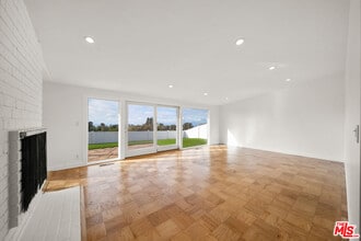 27041 Whitestone Rd in Rancho Palos Verdes, CA - Building Photo - Building Photo