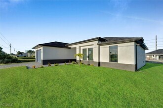 1908 NW 24th Ave in Cape Coral, FL - Building Photo - Building Photo