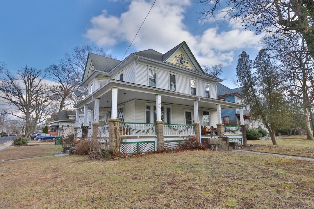 503 S Broadway in Pitman, NJ - Building Photo