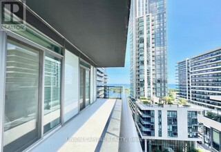 56-1456 Annie Craig Dr in Toronto, ON - Building Photo - Building Photo