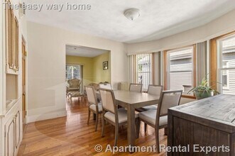 38 George St, Unit #2 in Medford, MA - Building Photo - Building Photo