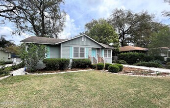 4233 Colonial Ave in Jacksonville, FL - Building Photo - Building Photo