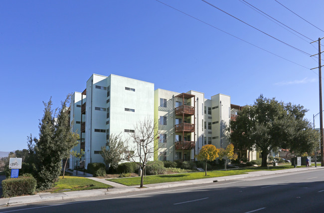 Paseo Senter in San Jose, CA - Building Photo - Building Photo