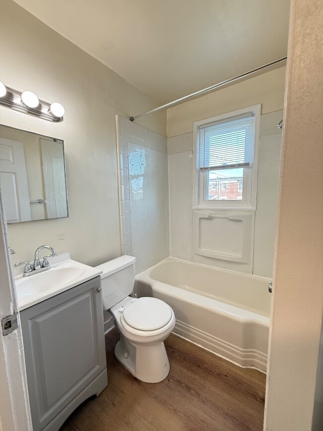 7521 Lange St in Baltimore, MD - Building Photo - Building Photo