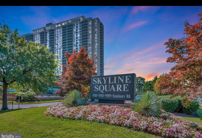 5505 Seminary Rd, Unit 101N