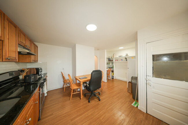 property at 17 Princeton St