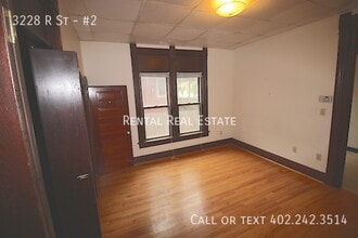 3228 R St in Lincoln, NE - Building Photo - Building Photo