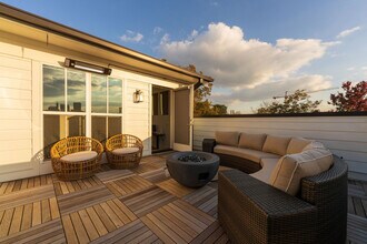 75 Boulevard NE-Unit -1.1298696 in Atlanta, GA - Building Photo - Building Photo