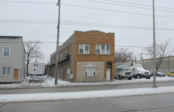 5702-5704 W 65th St in Chicago, IL - Building Photo - Building Photo