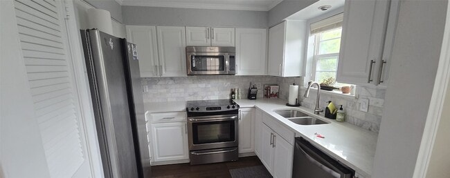 3311 Blackburn St, Unit 109 in Dallas, TX - Building Photo - Building Photo