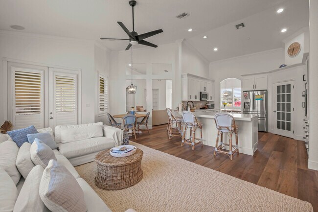 15705 Meadow Wood Dr in Wellington, FL - Building Photo - Building Photo