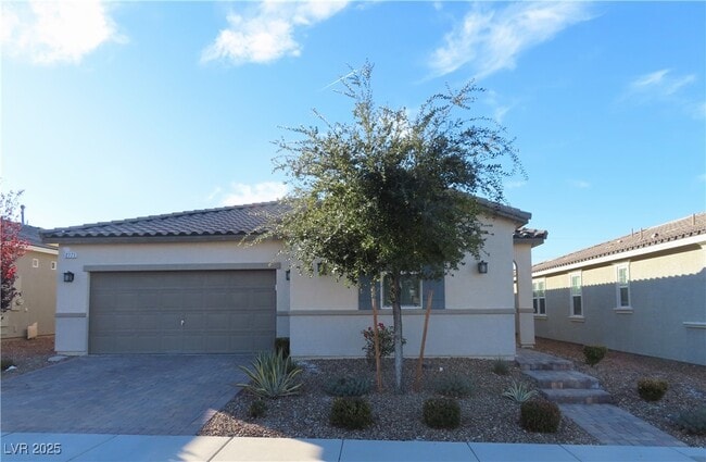 2771 Alta Vista St in Henderson, NV - Building Photo - Building Photo