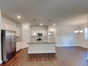 7105 Garrett Ct in Charlotte, NC - Foto de edificio - Building Photo