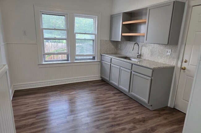 property at 3310 E 119th St