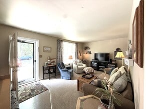 103 Doncaster Ln in Charlottesville, VA - Building Photo - Building Photo