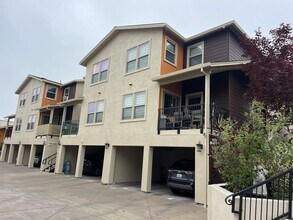 1455 E 36th St in Oakland, CA - Building Photo - Building Photo