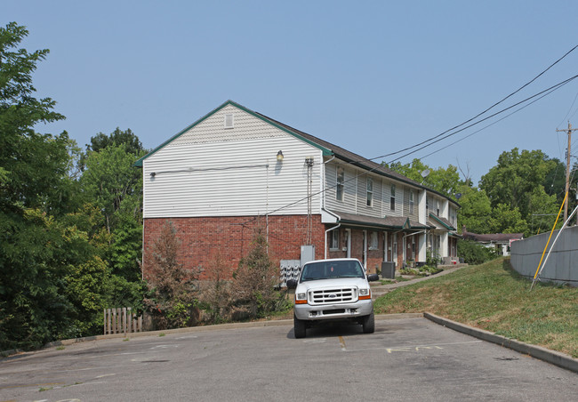 87-101 E State Rd in Cleves, OH - Building Photo - Building Photo