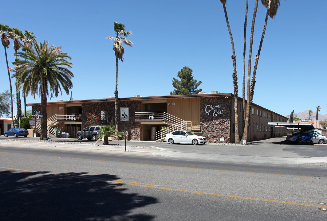 Glen East Apartments in Tucson, AZ - Building Photo