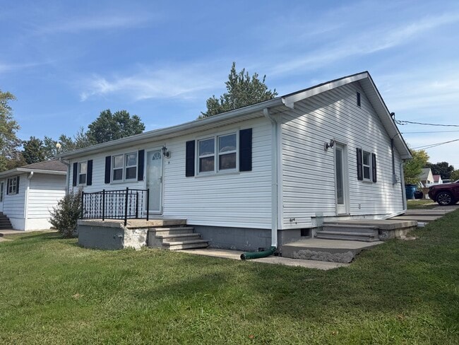 property at 114 Waveland Ave