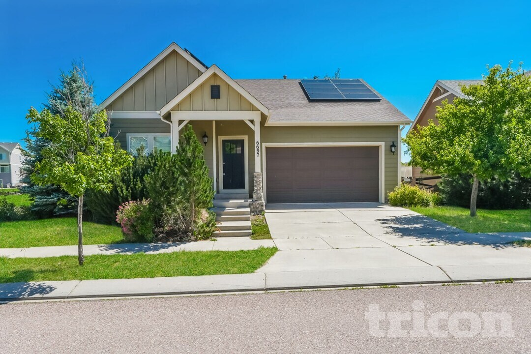6697 Cottonwood Tree Dr in Colorado Springs, CO - Foto de edificio