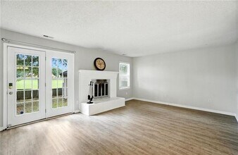 2333 Meadows Landing in Chesapeake, VA - Building Photo - Building Photo