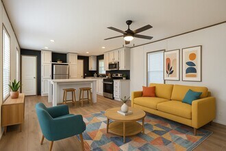 133 Ponderosa Way in Sanger, TX - Foto de edificio - Building Photo