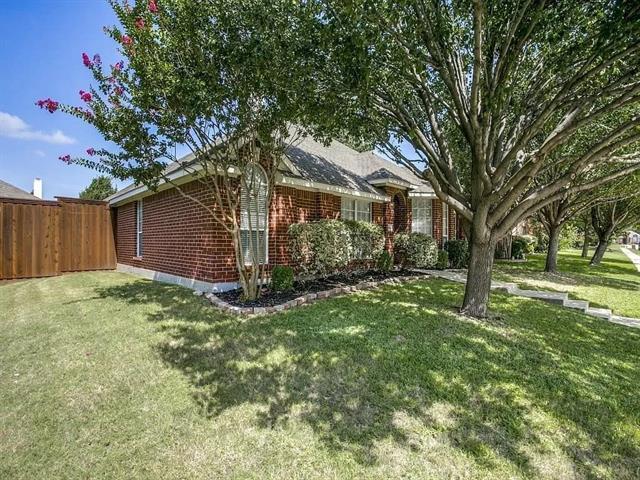 1509 Landsford Dr in Allen, TX - Building Photo