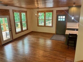 4553 Buckhorn Cir in Gainesville, GA - Building Photo - Building Photo