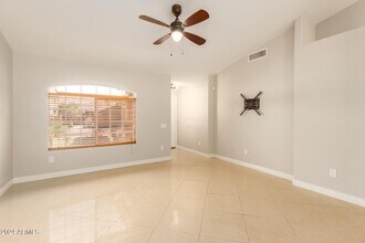 3212 E Oraibi Dr in Phoenix, AZ - Building Photo - Building Photo