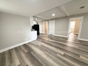 222 9th St S in Jacksonville Beach, FL - Building Photo - Building Photo