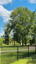 472 Shoreview Dr in Conroe, TX - Building Photo - Building Photo