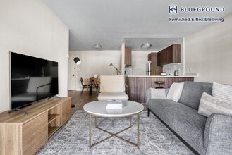 745 S Bernardo Ave in Sunnyvale, CA - Building Photo - Building Photo