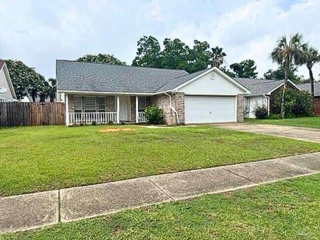 3750 Sterling Point Rd in Gulf Breeze, FL - Building Photo - Building Photo