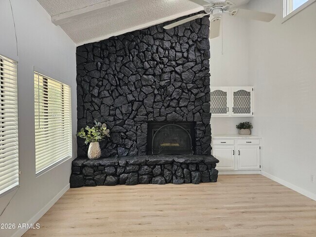 16536 Lost Arrow Dr in Fountain Hills, AZ - Building Photo - Building Photo