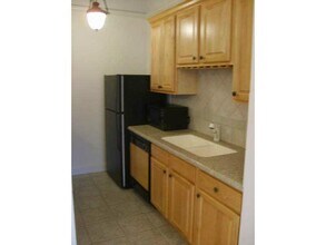 120 Ralph McGill Blvd NE in Atlanta, GA - Building Photo - Building Photo