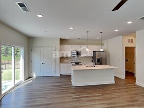 6043 Rosemore Ln in Gastonia, NC - Building Photo - Building Photo