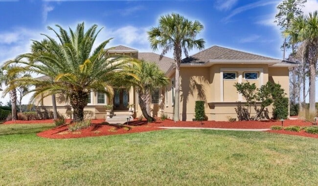 property at 208 Serpentine Dr