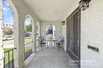 5336 S Rimpau Blvd in Los Angeles, CA - Building Photo - Building Photo