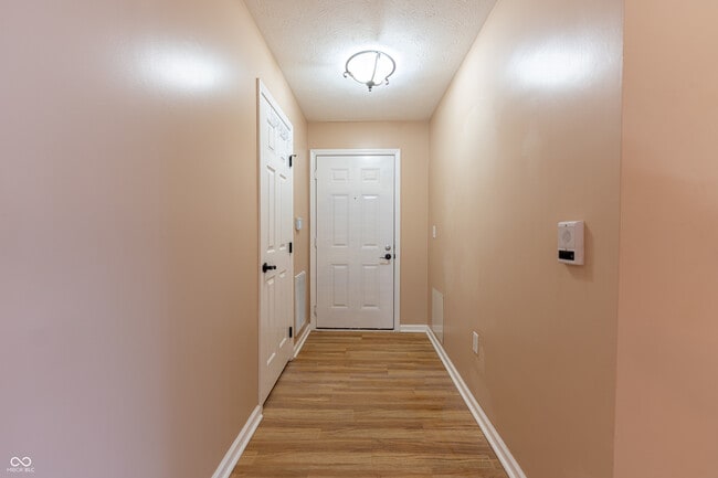 232 Legends Creek Pl in Indianapolis, IN - Building Photo - Building Photo