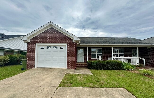 property at 2290 Dartmouth Dr