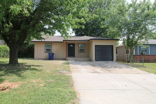 property at 864 E 51st Pl N