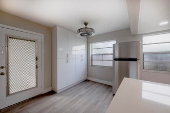 917 Flanders T in Delray Beach, FL - Building Photo - Building Photo