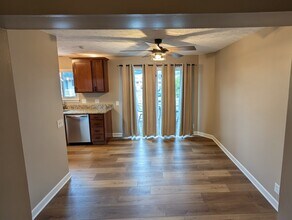 2019 50th St SE in Canton, OH - Foto de edificio - Building Photo