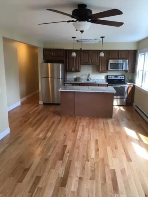 property at 902 Tulip St