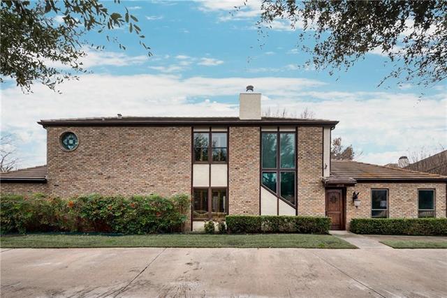 17119 Windward Ln in Addison, TX - Foto de edificio - Building Photo