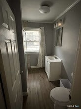 43 Washington Terrace in Bridgeport, CT - Building Photo - Building Photo