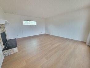 2501 Graysby Ave in Los Angeles, CA - Building Photo - Building Photo