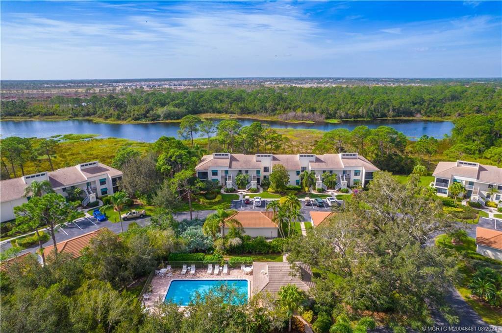13456 Harbour Ridge Blvd in Palm City, FL - Foto de edificio